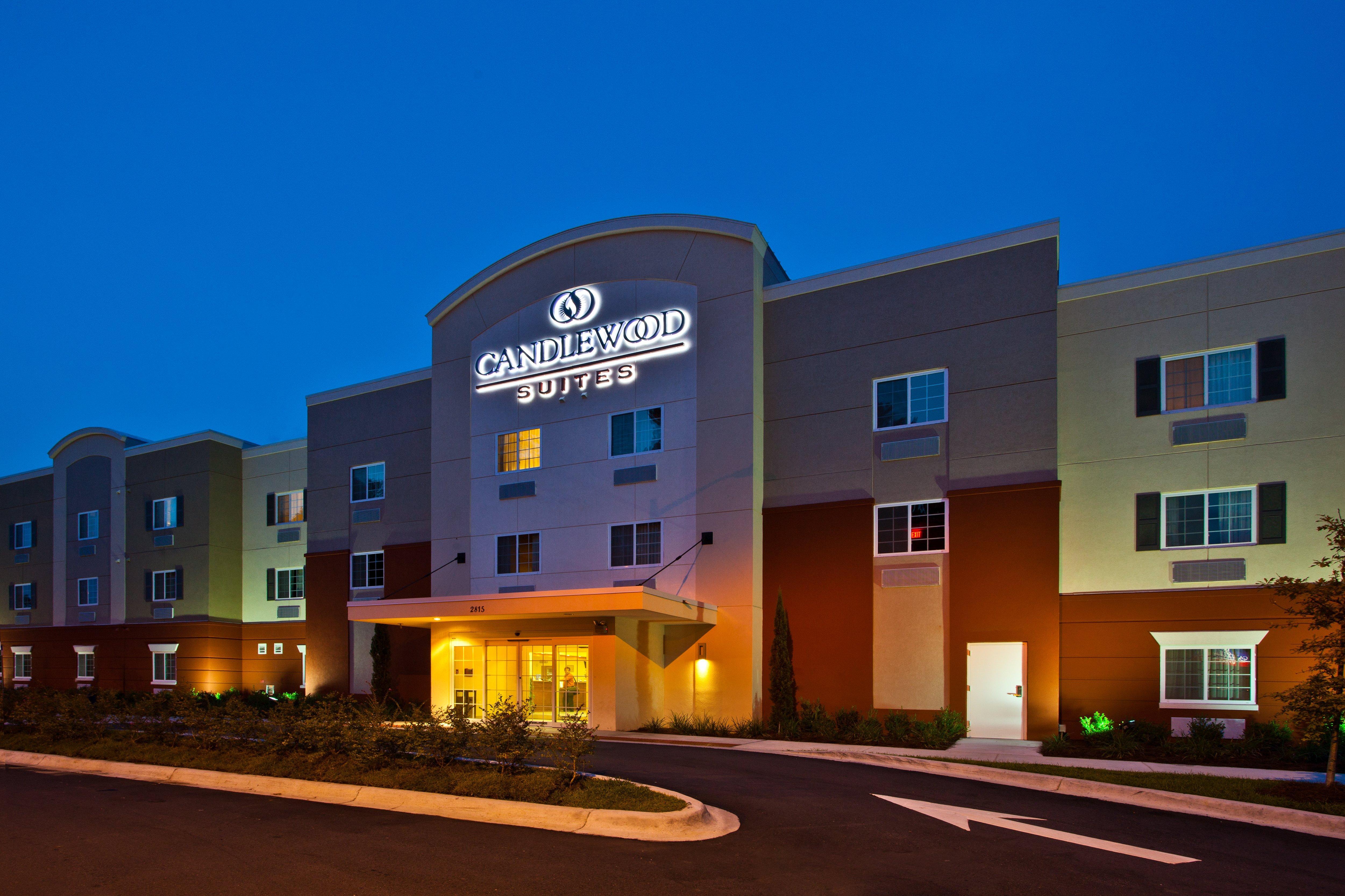 Candlewood Suites Tallahassee By Ihg Esterno foto